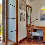 Townhouse *